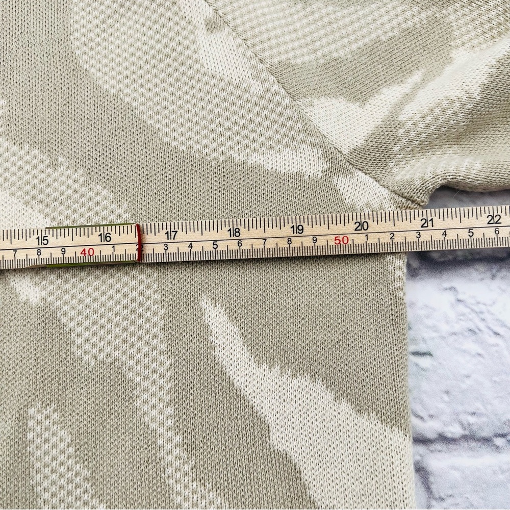 Athleta Jacquard Crew Sweater Womans Size Small Tan White Floral Long sleeve - Picture 8 of 10